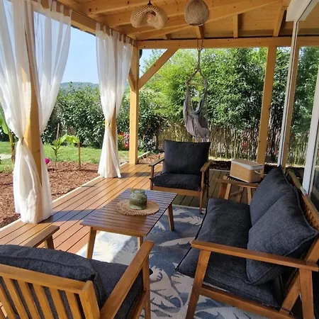 Bambusz Holiday home Balatonfuzfo